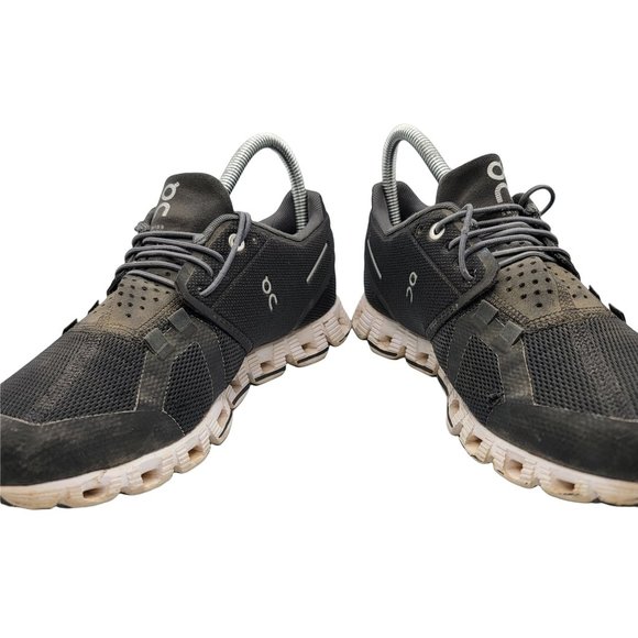 On Cloud Swiss Engineering Womens Size 7 Running Shoes Black White - Picture 3 of 12